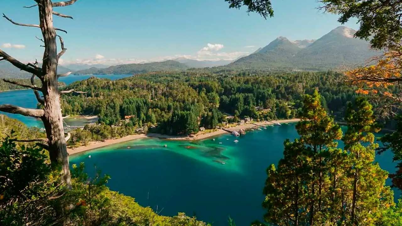 2 Descubre Bariloche y los Lagos Andinos con excursiones panorámicas, islas y bosques en un tour de 4 días