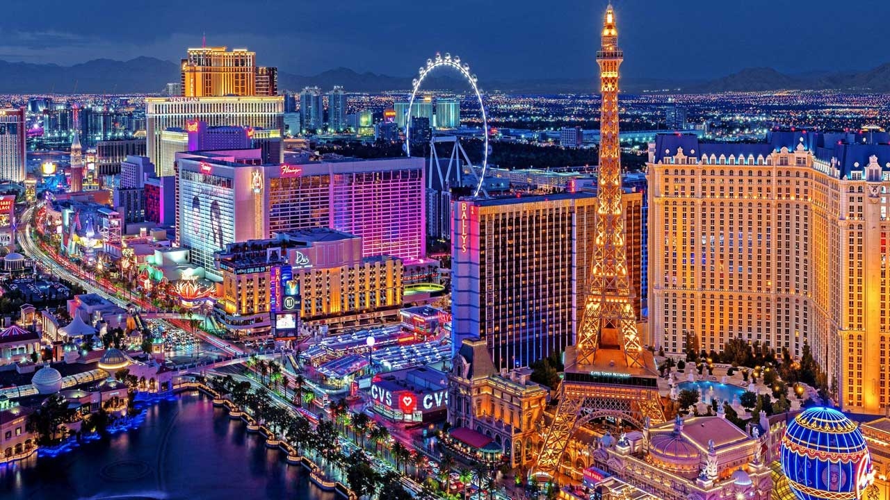 3 Viaja de Los Ángeles a San Francisco en un recorrido único. Explora Las Vegas, el Gran Cañón y más. ¡Reserva ahora!