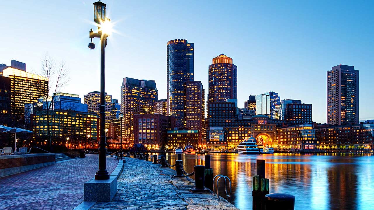 3 Viaja de Nueva York a Boston en un recorrido inolvidable. Historia, paisajes y diversión garantizados. ¡Reserva ahora!