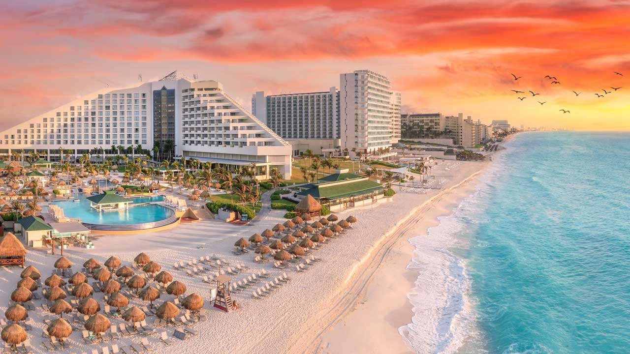 2 Descubre Cancún en 11 días: playas, ruinas mayas y vida nocturna. Todo Incluido.